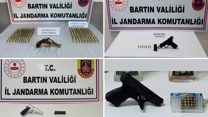 Jandarma'dan silah kaçakçılarına operasyon