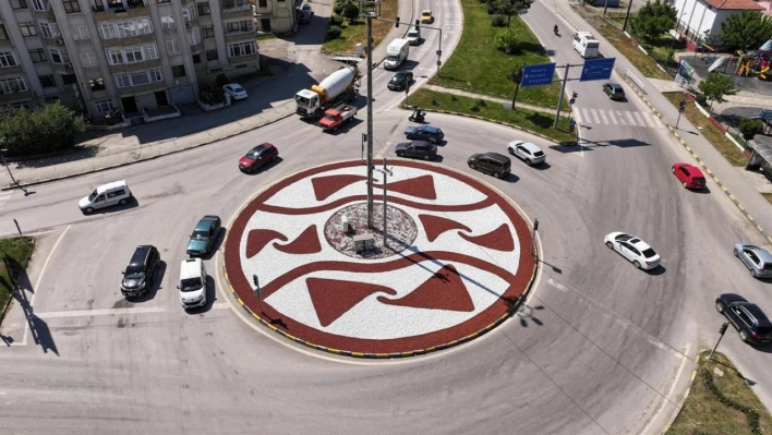 Kavşaklara estetik dokunuş