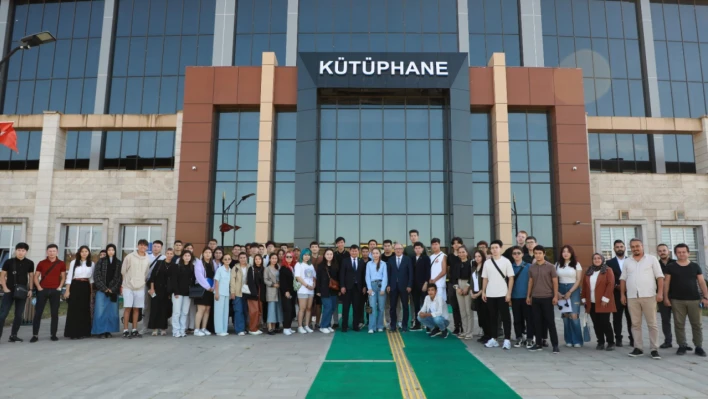 Kazakistan Başkonsolosundan BARÜ'yü ziyaret