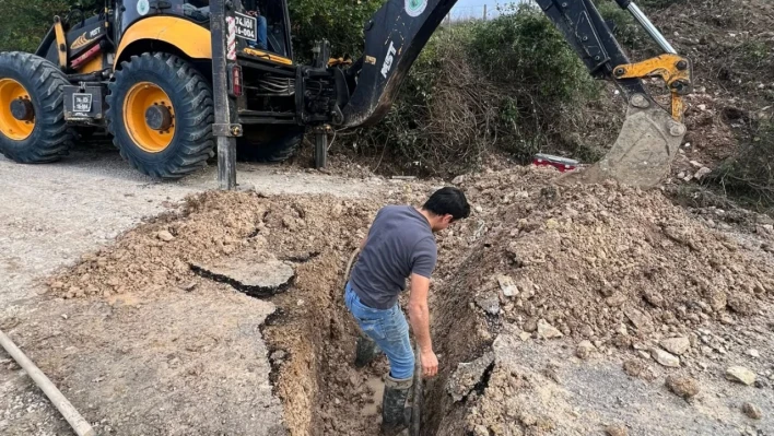 Köylerde Altyapı ve Yol Çalışmaları Hız Kesmeden Sürüyor