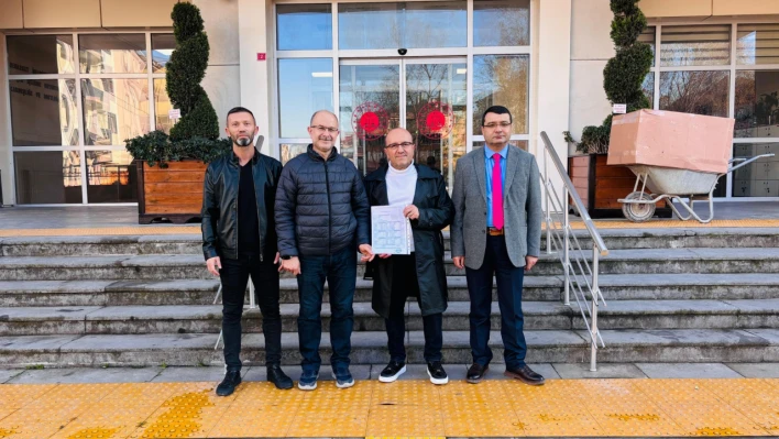 Mehmet Bekçi Mazbatasını Aldı