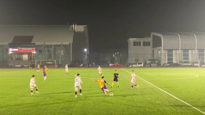 Ömer Tepesi'nde Tek Gollü Galibiyet