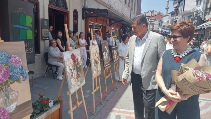 'Pazartesi Resim Grubu' Sanatseverlerle Buluştu