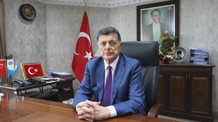 'Tüm emekçilerimizin günü kutlu olsun'