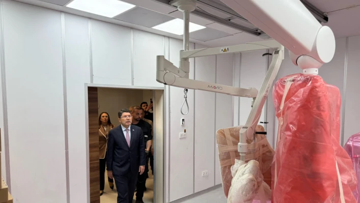 Tunç, Yeni Bartın Devlet Hastanesi'nde İncelemelerde Bulundu