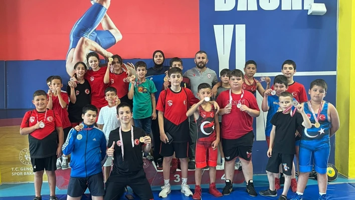 Uluslu sporculardan 15 Temmuz Turnuvasında büyük başarı