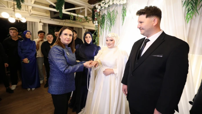 Vali Arslan Genç Çiftin Mutluluğuna Ortak Oldu