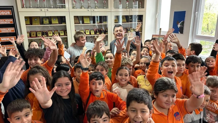Yalçınkaya Öğrencilerle Buluştu