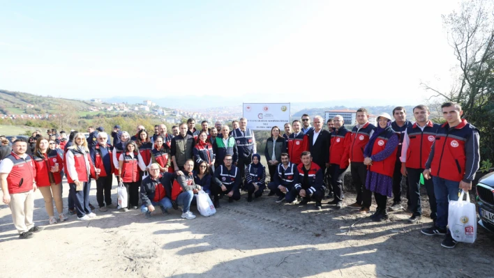 Yeşil Vatan İçin Binlerce Fidan Dikildi
