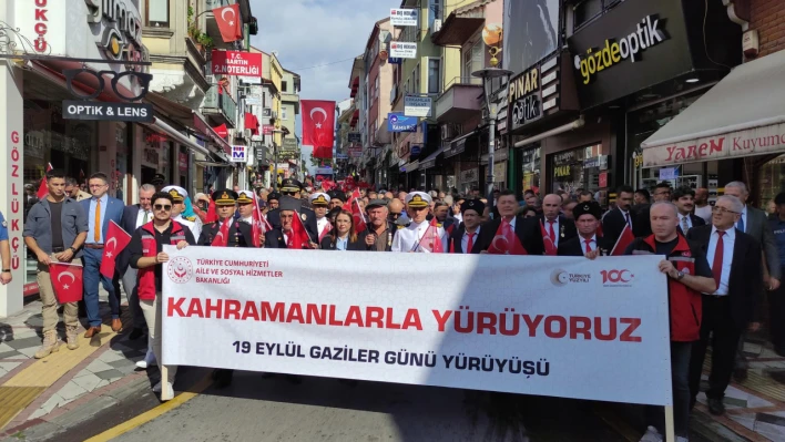 Yürüyüşle başlayan Gaziler Günü, törenlerle kutlandı.