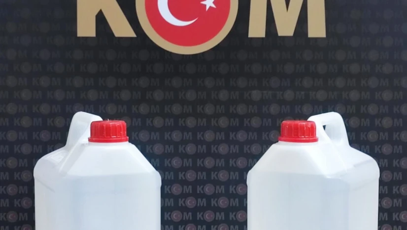 10 litre kaçak etil alkol ele geçirildi