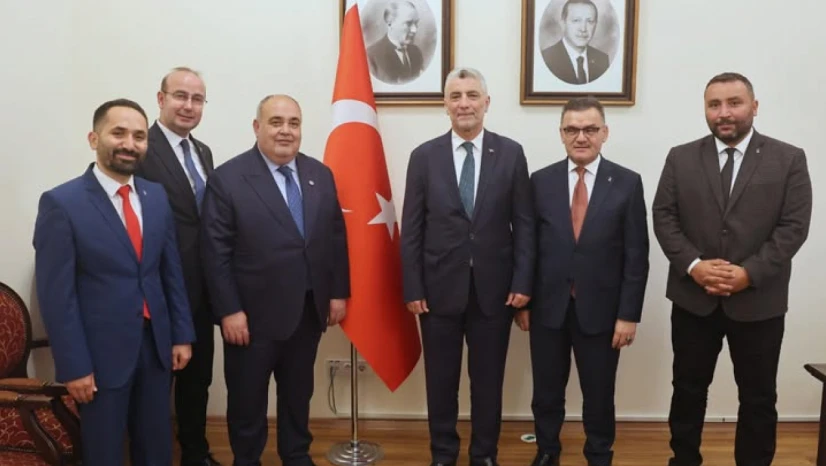 AK Parti heyetinden Sanayi ve Teknoloji Bakanı'na ziyaret