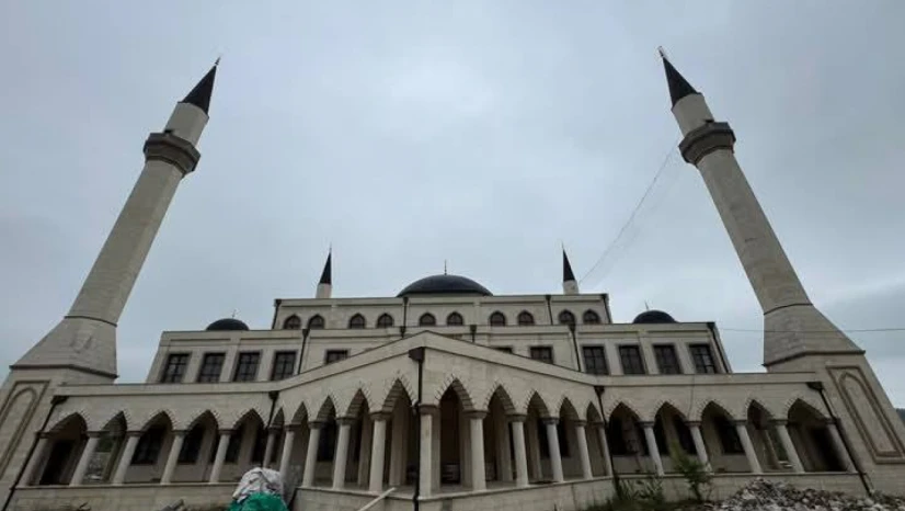Aldatmaz camii inşaatını inceledi