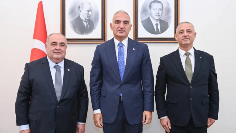 Amasra'nın turizm projeleri Kültür Bakanı Ersoy'a aktarıldı