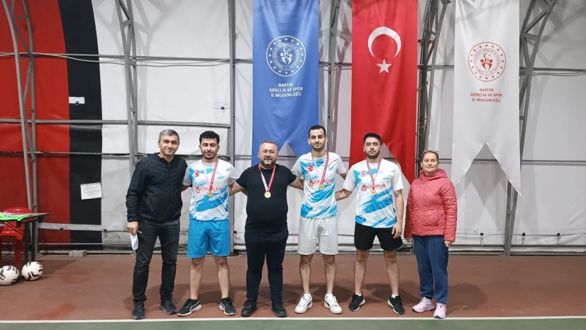 Ayak Tenisi Turnuvası Ödülleri Sahiplerini Buldu