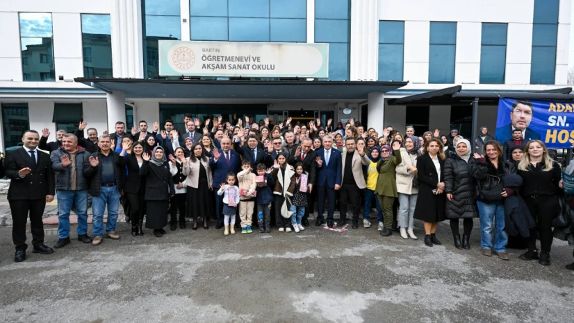 Bakan Tunç Bartın'da Kadın Kolları Çalıştayına Katıldı