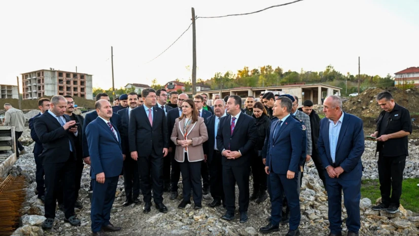 Bakan Tunç Cezaevi İnşaatını İnceledi
