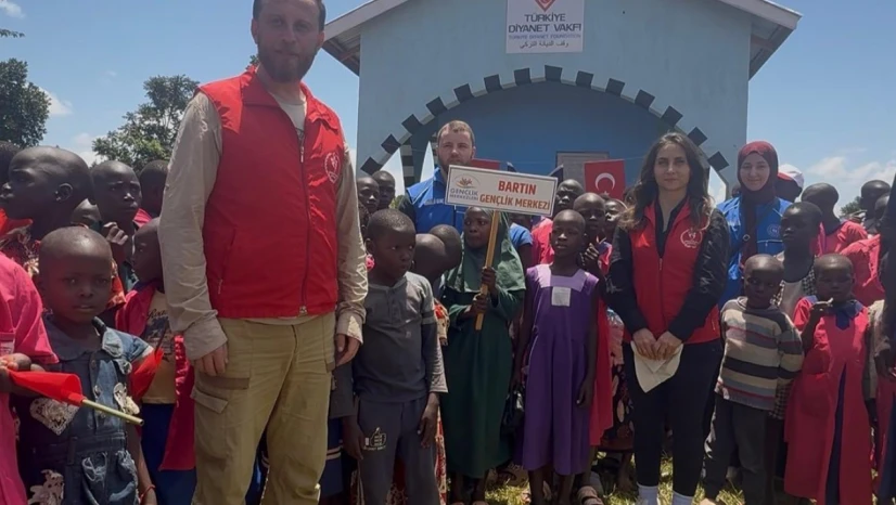 Bartın Gençlik Merkezi'nden Uganda'ya 'Bir Damla Umut'
