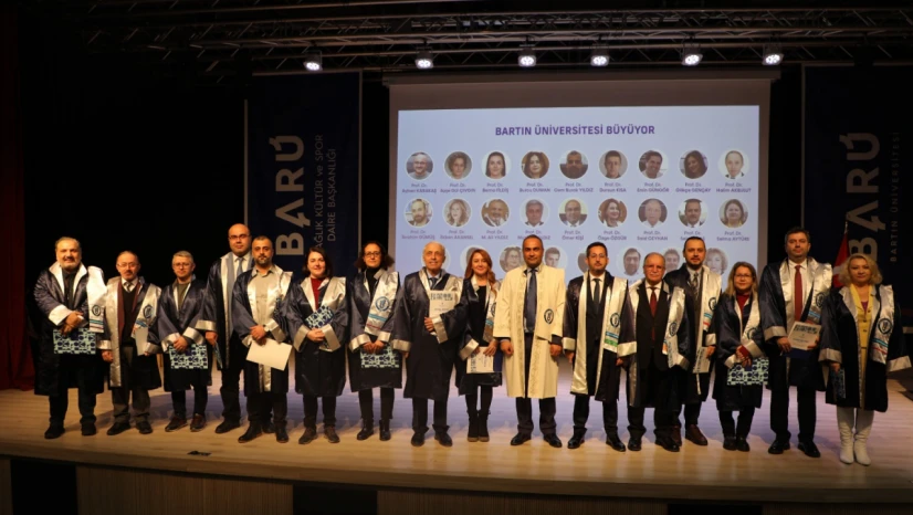 BARÜ'de Akademik Başarılar Ödüllendirildi