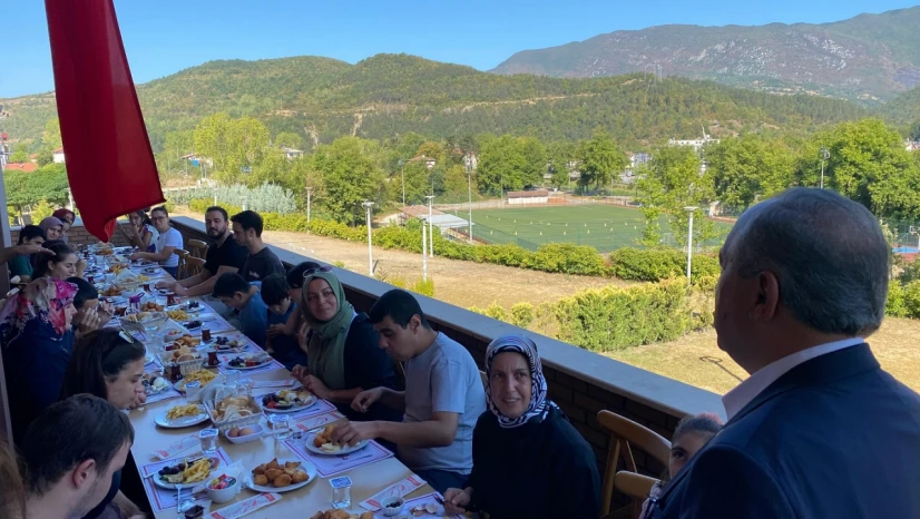 Başkan Uzun, Özel Çocuklar ve Ailelerini Misafir Etti