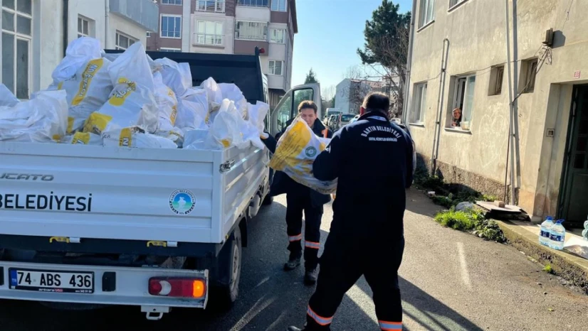 İhtiyaç Sahibi Ailelere Odun Desteği