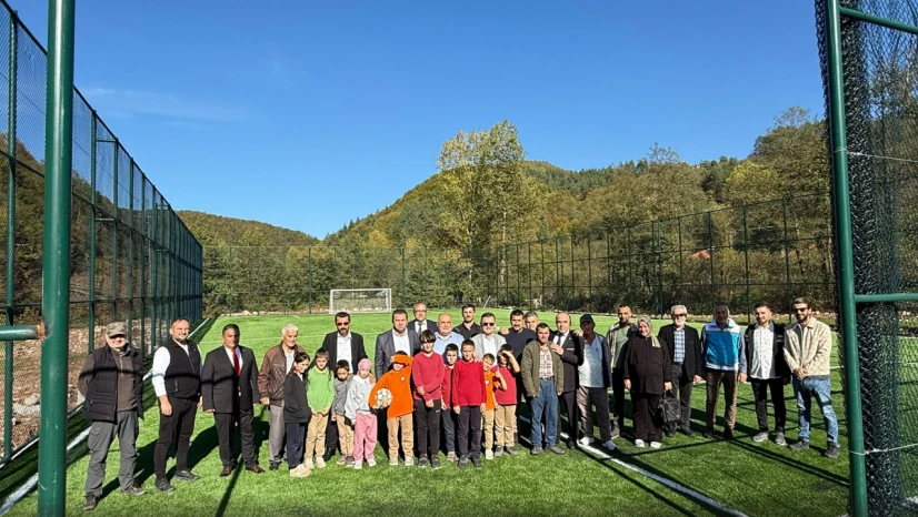 Kurucaşile'de Yeni Futbol Sahası Tamamlandı