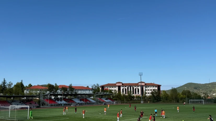 U16 Kazandı, U17 Mağlup Oldu