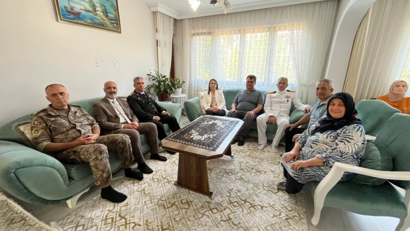 Vali Arslan'dan 15 Temmuz Gazisi Altıntaş'a ziyaret