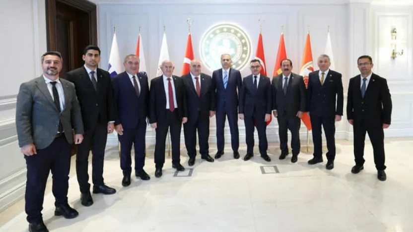 AK Parti heyetinden İçişleri Bakanı Yerlikaya'ya ziyaret