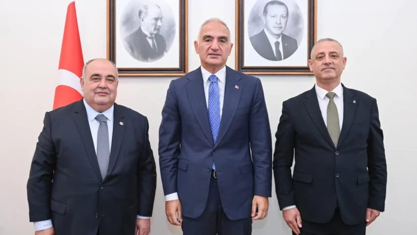 Amasra'nın turizm projeleri Kültür Bakanı Ersoy'a aktarıldı