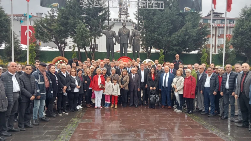 CHP'den Alternatif Cumhuriyet Töreni