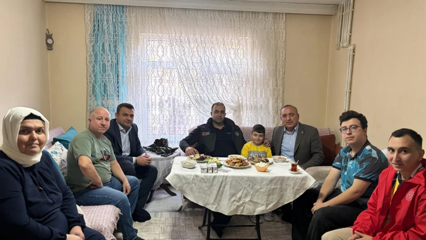 Kadiroğlu ve Uzun Haneleri Ziyaret Etti