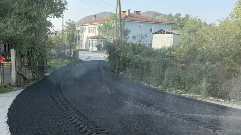 Köy Yolları Yenileniyor