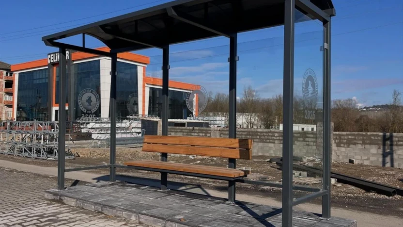 Otobüs Durakları Yenileniyor