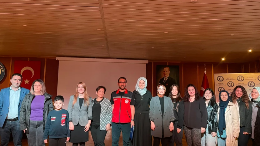 Sağlık ve Veteriner Alanında Zoonotik Hastalıkların Önemi Anlatıldı