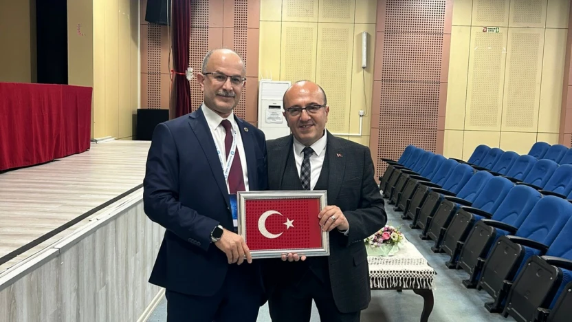 Türk Eğitim-Sen'de Bayrak Değişimi