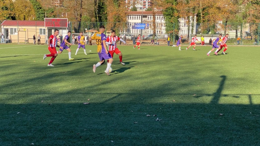 Ulus İlçe Stadyumunda Gol Yağmuru: 7-1