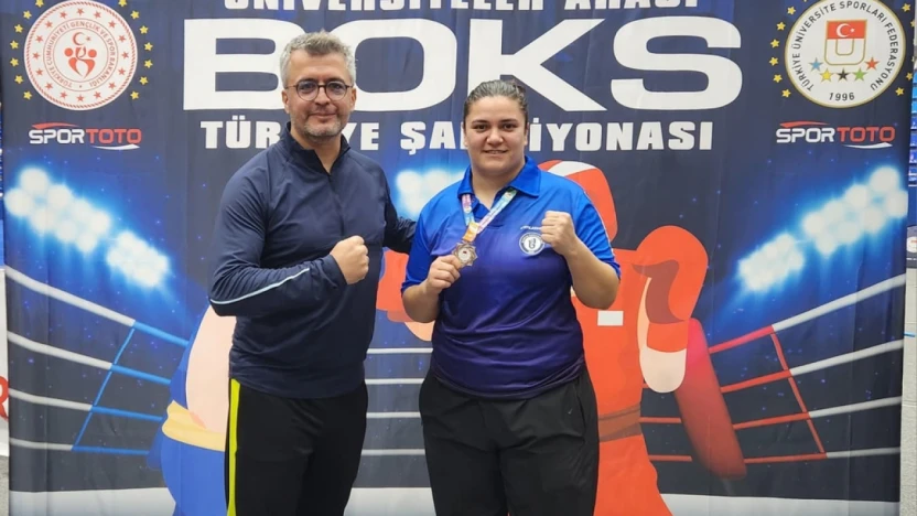 Üniversiteler Arası Boksta Bartın Üniversitesi'nden Büyük Başarı