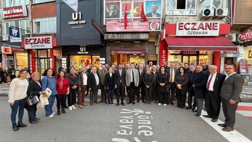 Yalçınkaya'dan CHP'ye Hayırlı Olsun Ziyareti