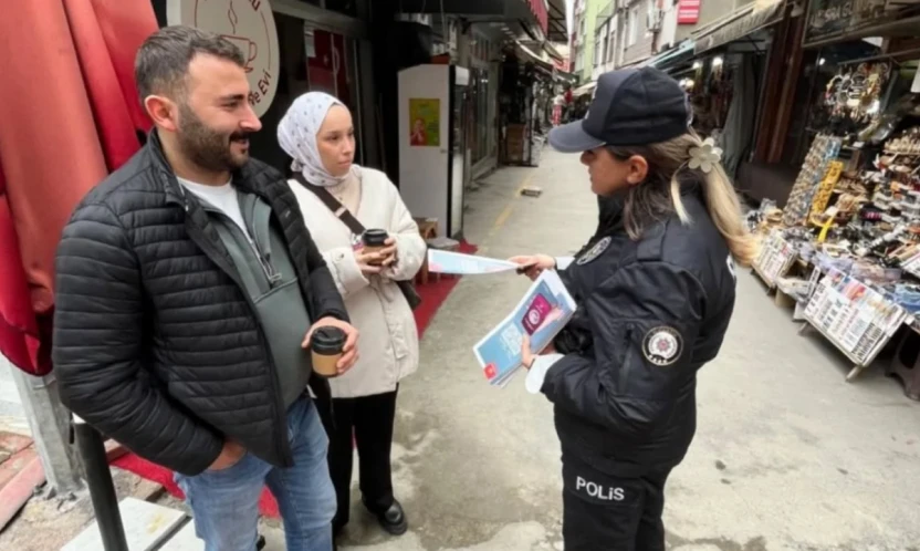 Amasra'da Kadına Şiddete Karşı KADES Bilgilendirmesi