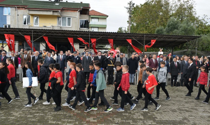 Amasra'dan Ulus'a, Kurucaşile'ye Cumhuriyet Bayramı Coşkuyla Kutlandı