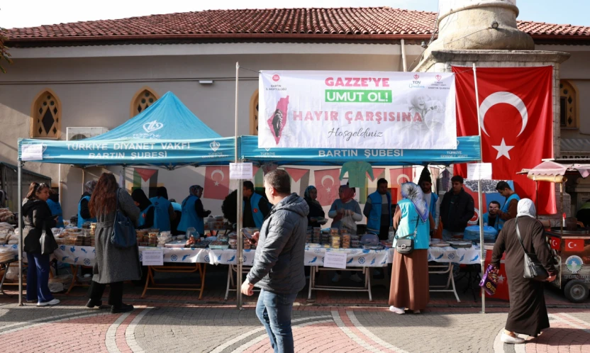 Bartın'da Filistin İçin Kardeşlik Çarşısı