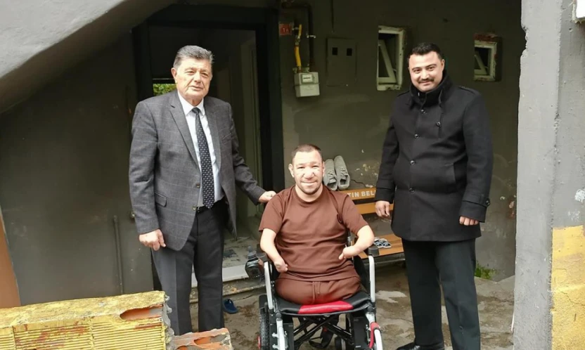 Engelli Vatandaşa Yeni Akülü Sandalye Desteği