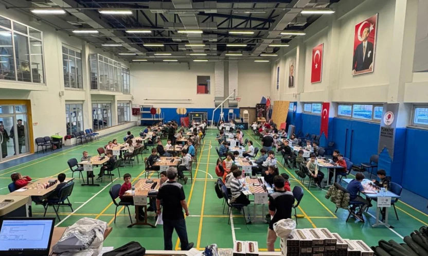 Küçük Satranççılar Bartın'da Zekâlarıyla Yarıştı