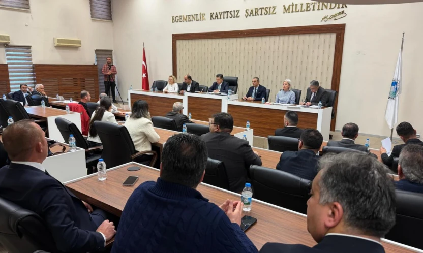 Meclis 21 Maddelik Gündemle Toplanıyor