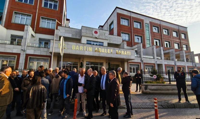 Öğrenciler Suç Duyurusunda Bulundu