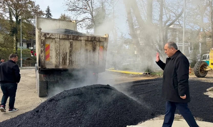Zübeyde Hanım Caddesi'nde Asfalt Çalışmaları Başladı